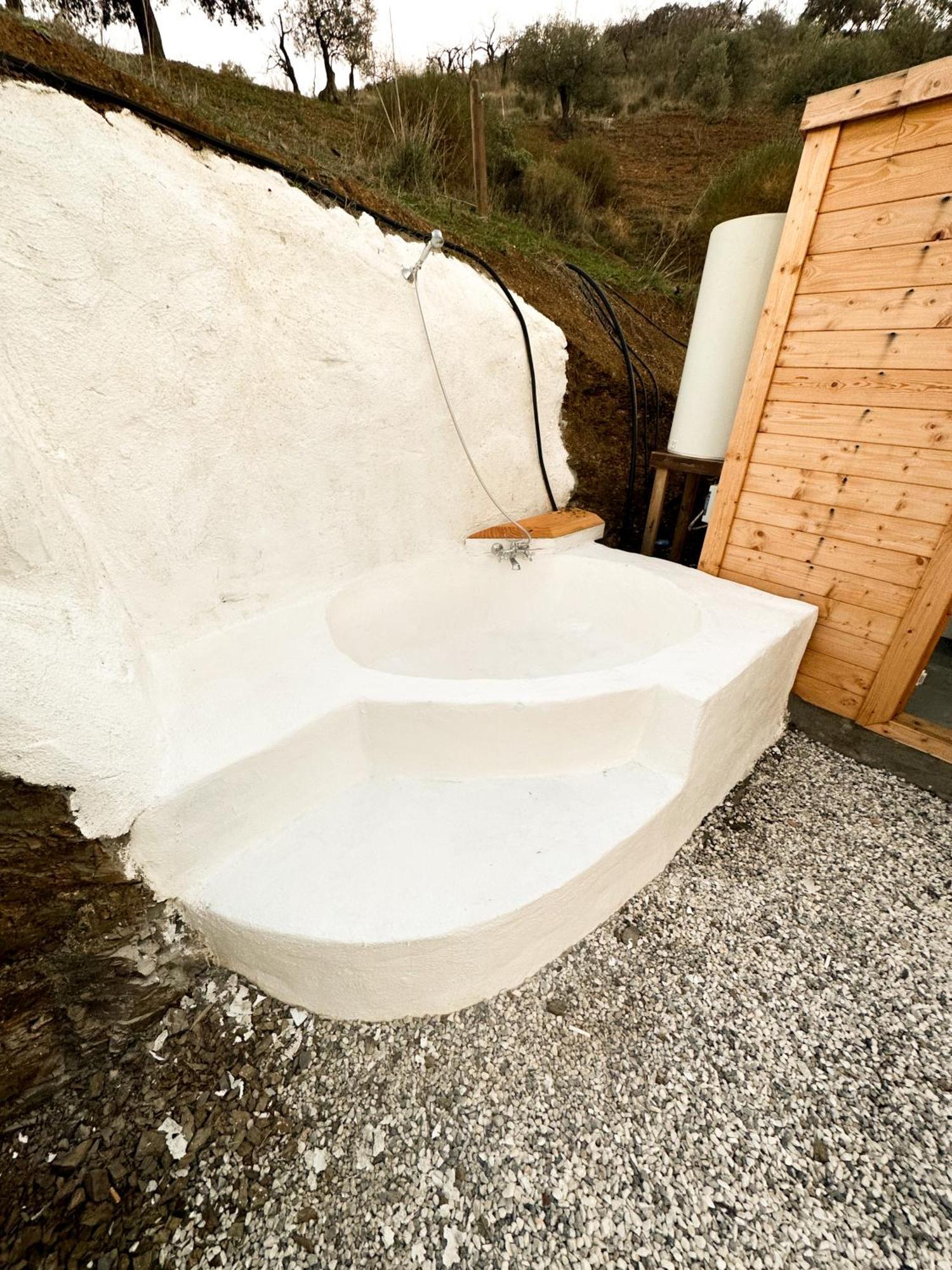 Almogía Romantic Accommodation - Hottub & Sauna מראה חיצוני תמונה